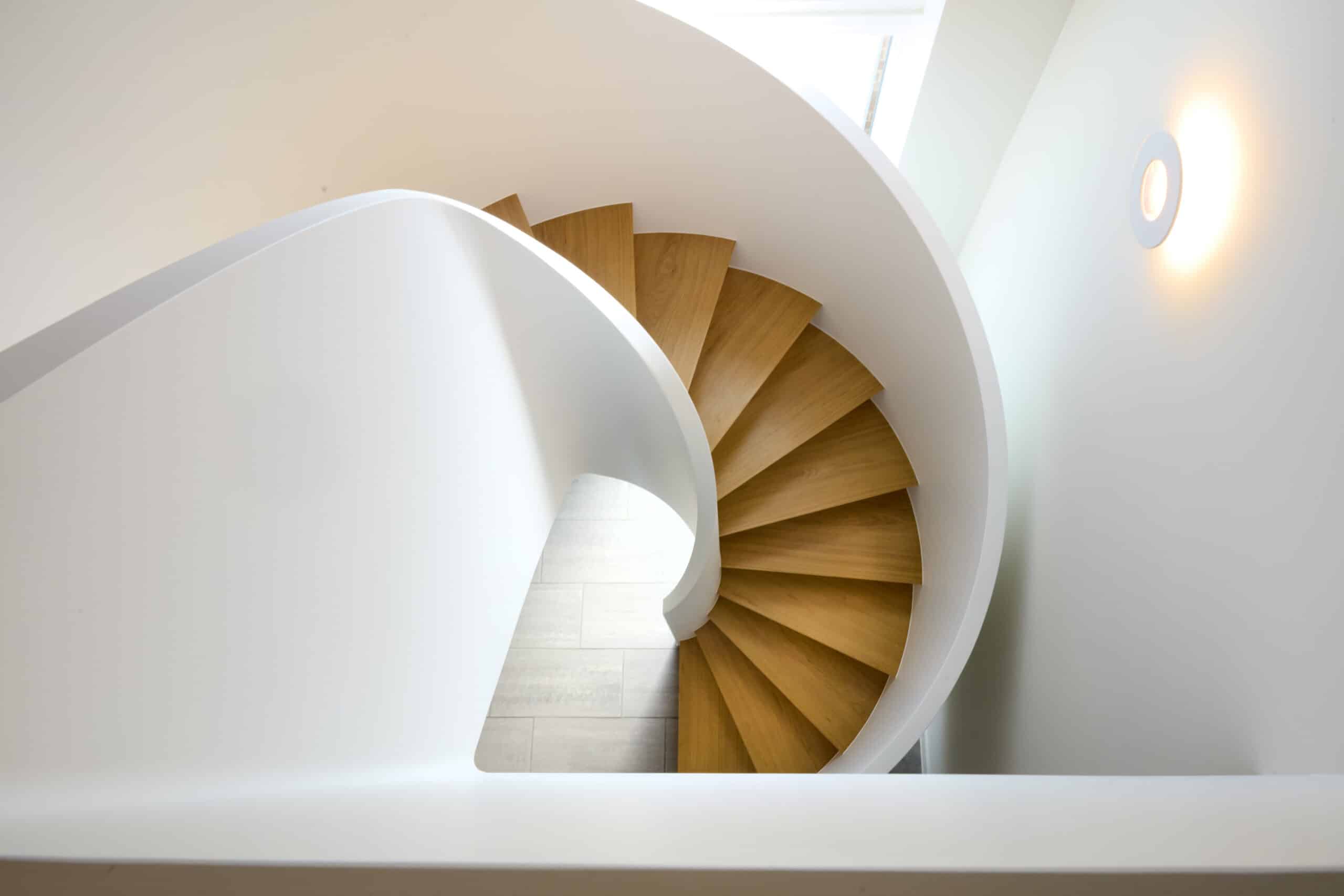 Trap renoveren, houten trap renoveren, oude trap renoveren, trap, nieuwe trap, renovatie, trapbekleding, Cosy Me Interiors, Martine Pieters